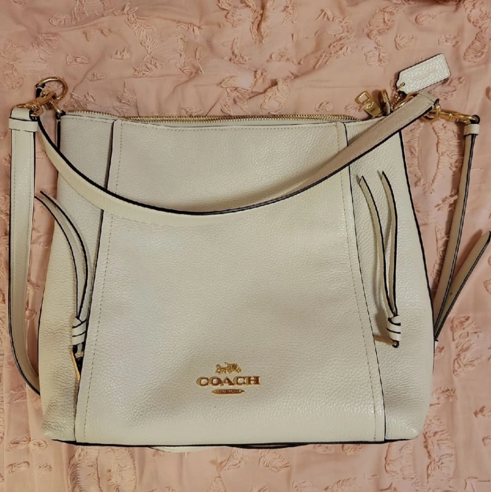 Coach tote purses - Picture 7 of 11